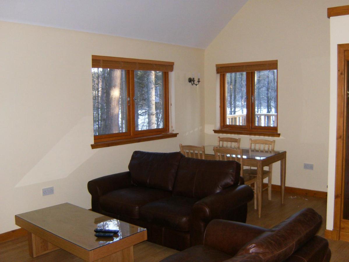Cairngorm Lodges Aboyne Exterior photo